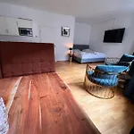 Jalda Aparthotel 3*